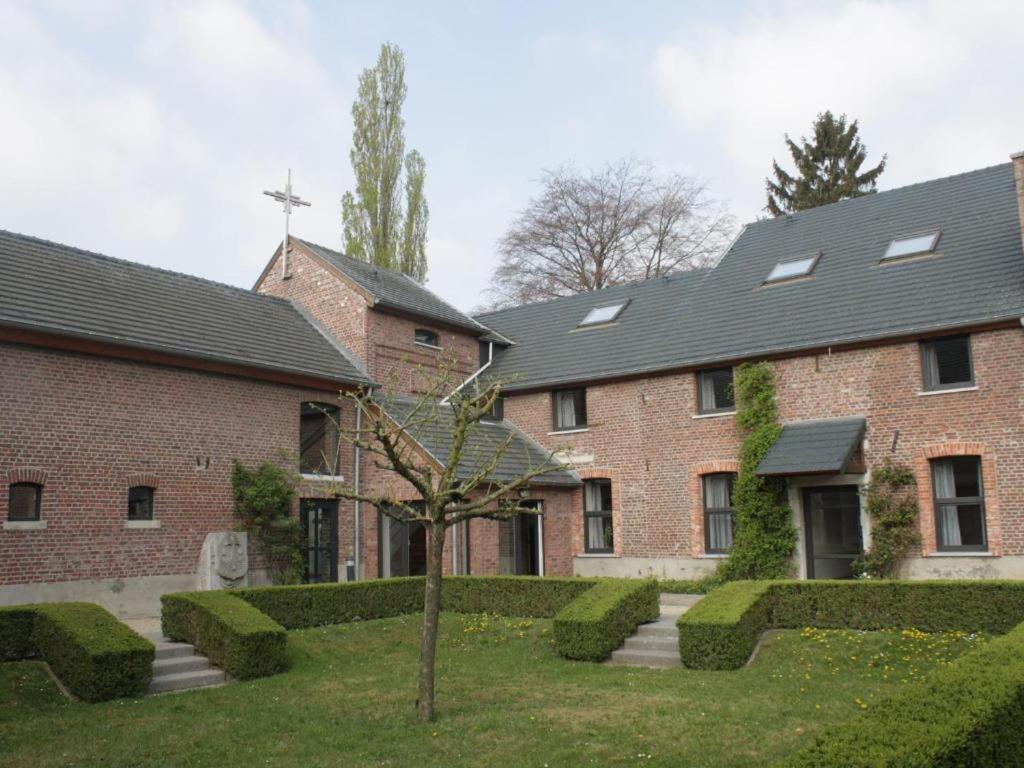 Hotel Het Bloesemklooster Relais à Saint-Trond Extérieur photo